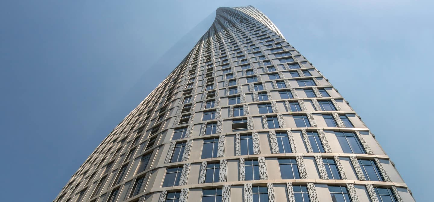 img_Cayan Tower Dubai